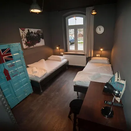 Am Bahnhof Hostel