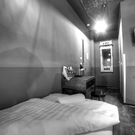 Am Bahnhof Hostel